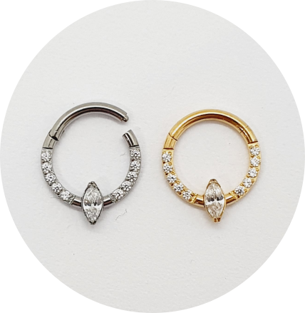 Segmento Articulado Zircônias cravejadas frontais com Navete - Natural e PVD Gold