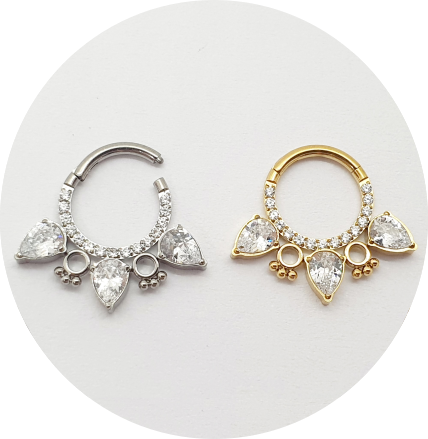 Segmento Ornamental Zircônias cravejadas Gota 3P - Natural e PVD Gold
