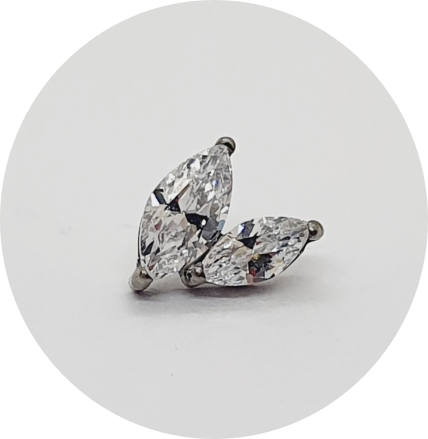 Labret Navete de Zircônias Duplo