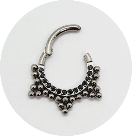 Segmento Articulado Ornamental Zircônias Black com esferas
