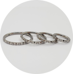 Segmento Articulado talhado com Zircônias Cravejadas (Natural e PVD Gold)