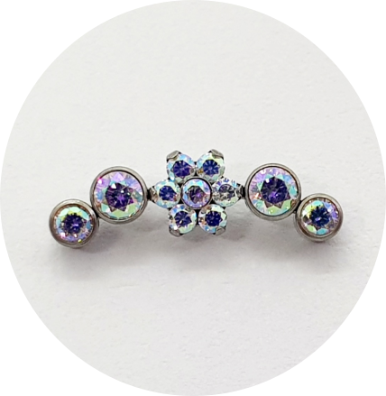 Labret Cluster Zircônia Furta-cor Flor Central