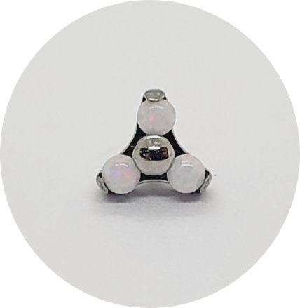 Labret Micro Trinity Opala Branca Prongset