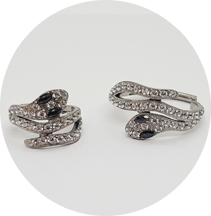 Segmento Articulado Cobra com Zircônias cravejadas e zircônia Black