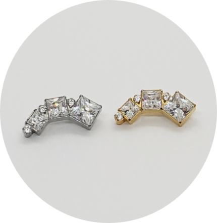 Labret Cluster Zircônia Quadrada 6P - Natural e PVD Gold