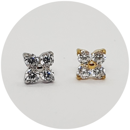 LABRET NANO FLOR ZIRCONIA 4 PÉTALAS - NATURAL OU PVD GOLD - HASTE EM TITANIO NATURAL