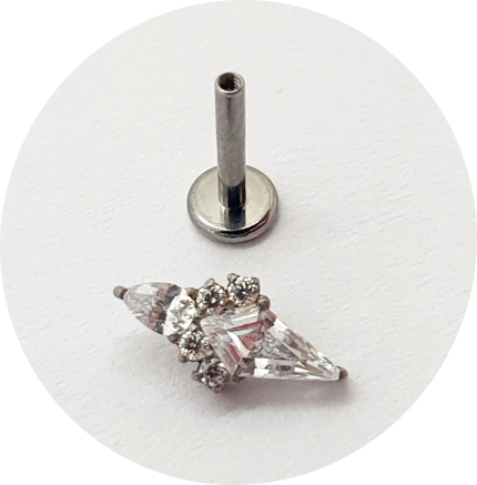 Labret Losângo Zircônia ornamental
