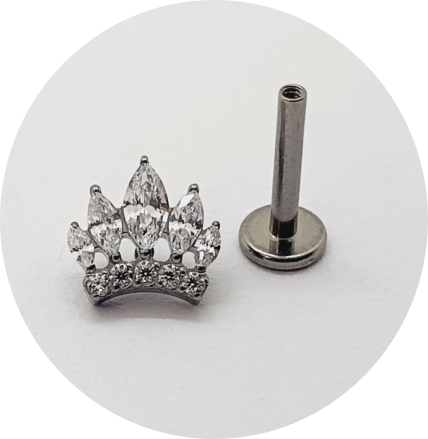 Labret Mini Coroa Zircônias cravejadas