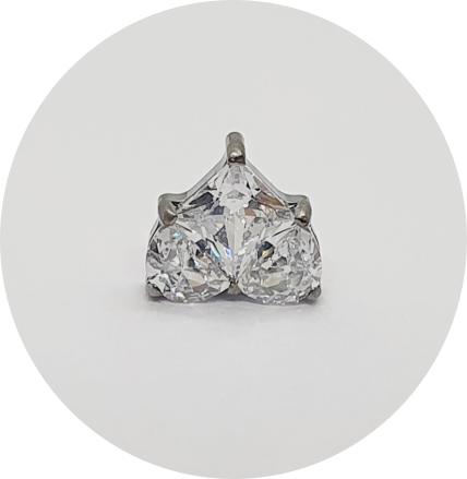 Labret Coração zircônias cravejadas