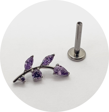 Labret Galho de zircônias Lilás