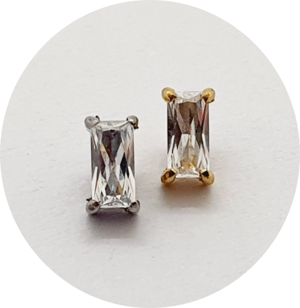 Labret Zircônia Retângulo Prongset - Natural e PVD Gold