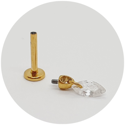 Labret Micro Cone com pingente de zircônia PVD Gold
