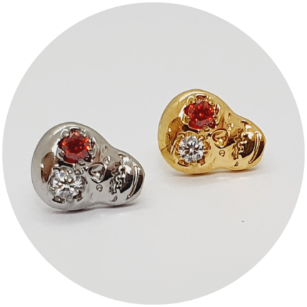 LABRET CAVEIRA ZIRCONIA VERMELHA E BRANCA - NATURAL OU PVD GOLD - HASTE EM TITÂNIO NATURAL