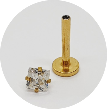 Labret Zircônia Quadrada Prongset PVD Gold